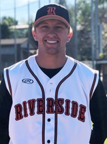 Garrett Irvin